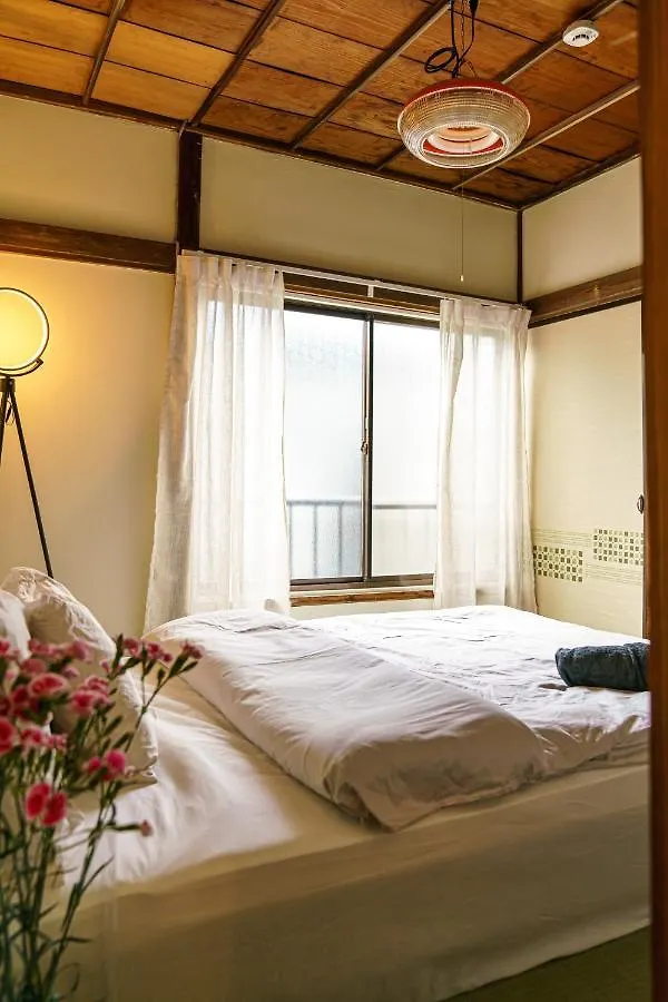 Spacious 80M2 Private House, Central Tokyo Villa