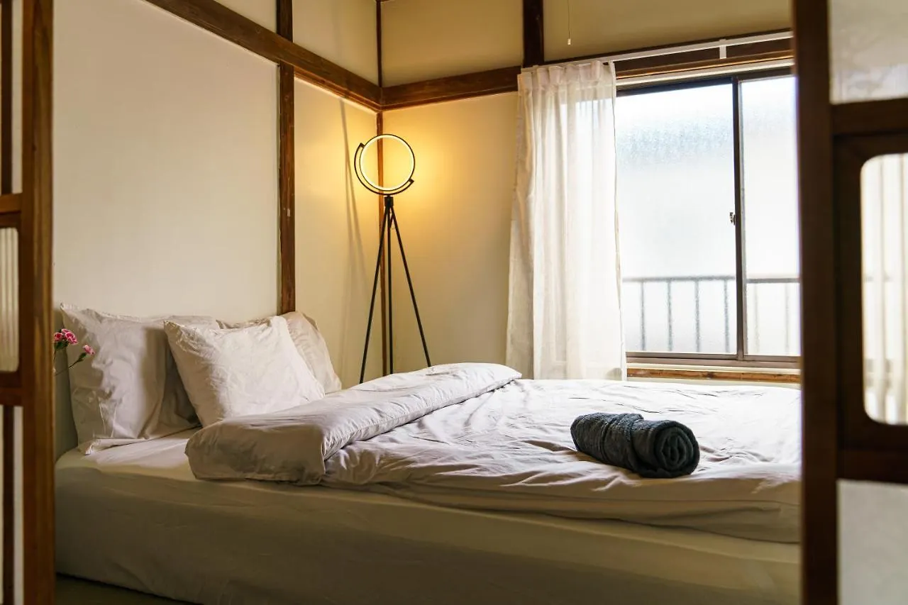 Spacious 80M2 Private House, Central Präfektur Tokio Villa